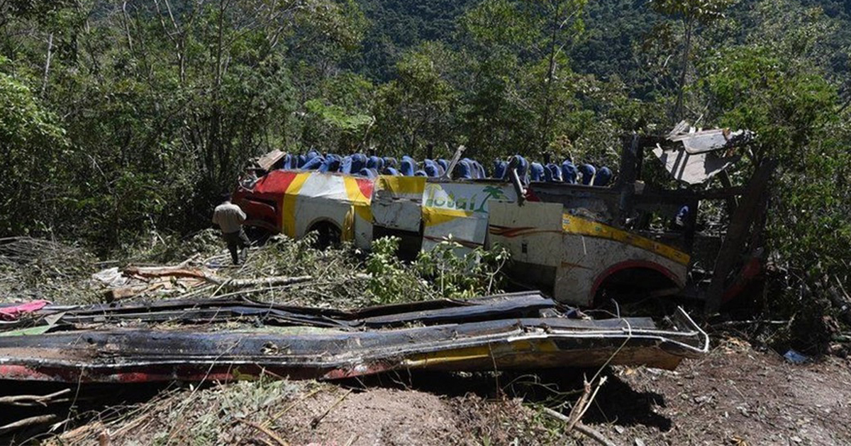 বলিভিয়ায় বাস দুর্ঘটনায় নিহত ২৩