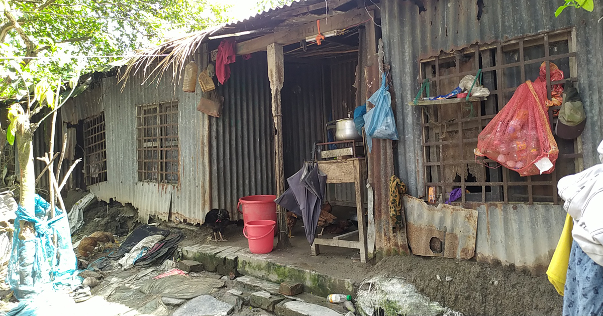 হরিরামপুরের দুই আশ্রয়ণের ১৯০ পরিবারের মানবেতর জীবন