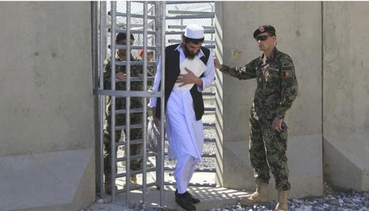 এক সময়কার বন্দি তালেবানরাই এখনকার কারা-নিরাপত্তারক্ষী