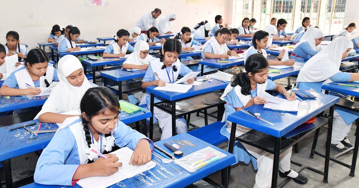 আবার সময় বাড়ল এইচএসসির ফরম পূরণের