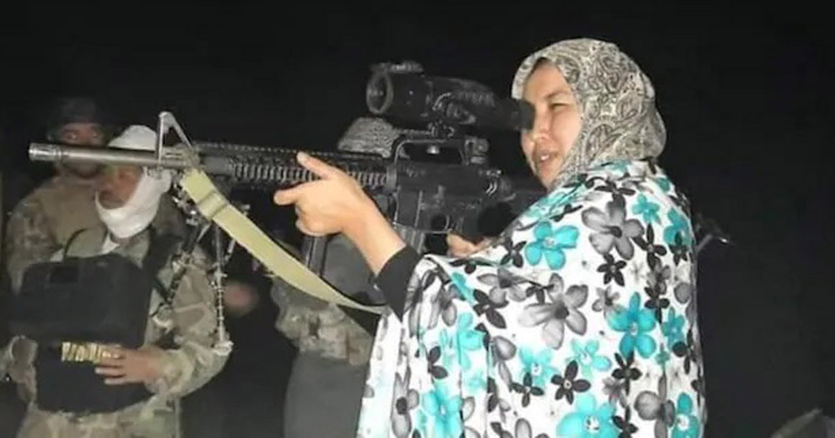 জীবন বাঁচাতে বোরকা পরে কাবুল ছাড়লেন নারী গভর্নর