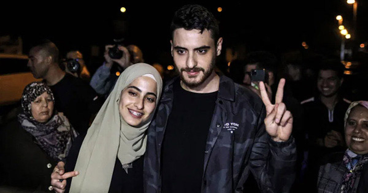 টাইম ম্যাগাজিনে প্রভাবশালী ১০০ ব্যক্তির তালিকায় মুনা ও মোহাম্মেদ