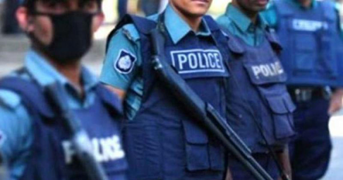 সামাজিক যোগাযোগ মাধ্যম ব্যবহারে পুলিশের প্রতি কড়া নির্দেশনা