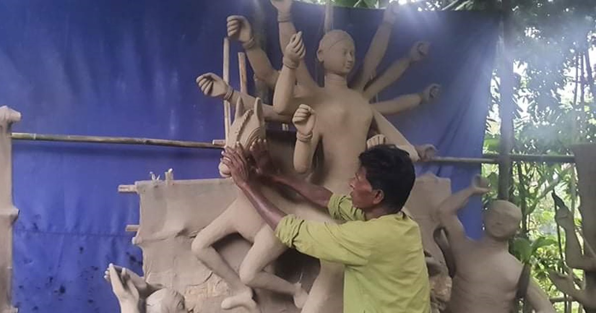 প্রতিমার সঙ্গে ৫০ বছর  ভারত পালের