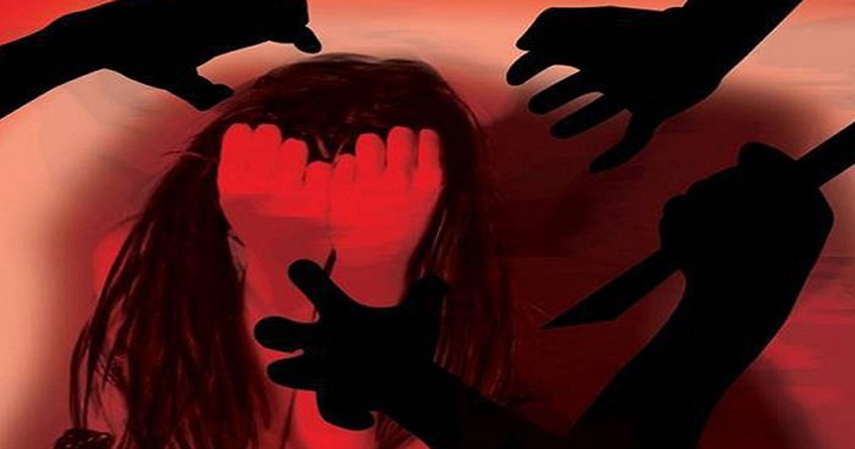 সন্তানের গলায় ছুরি ধরে টাঙ্গাইলে গৃহবধূকে ধর্ষণ