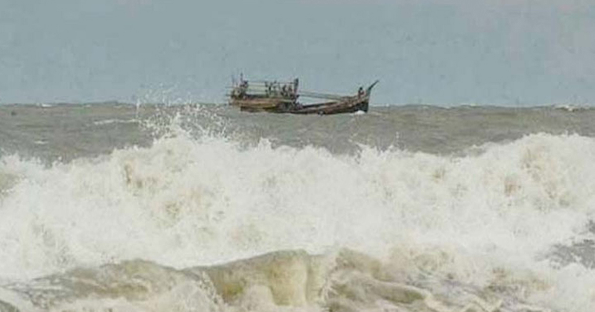 শরণখোলায় ট্রলার ডুবির ঘটনায় জেলের মৃত্যু