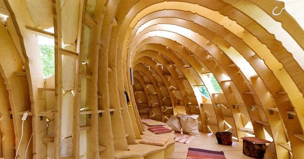 জার্মানিতে ১৬৬ ইউরোতে ভাস্কর্যের ভেতরে রাত যাপনের সুযোগ!