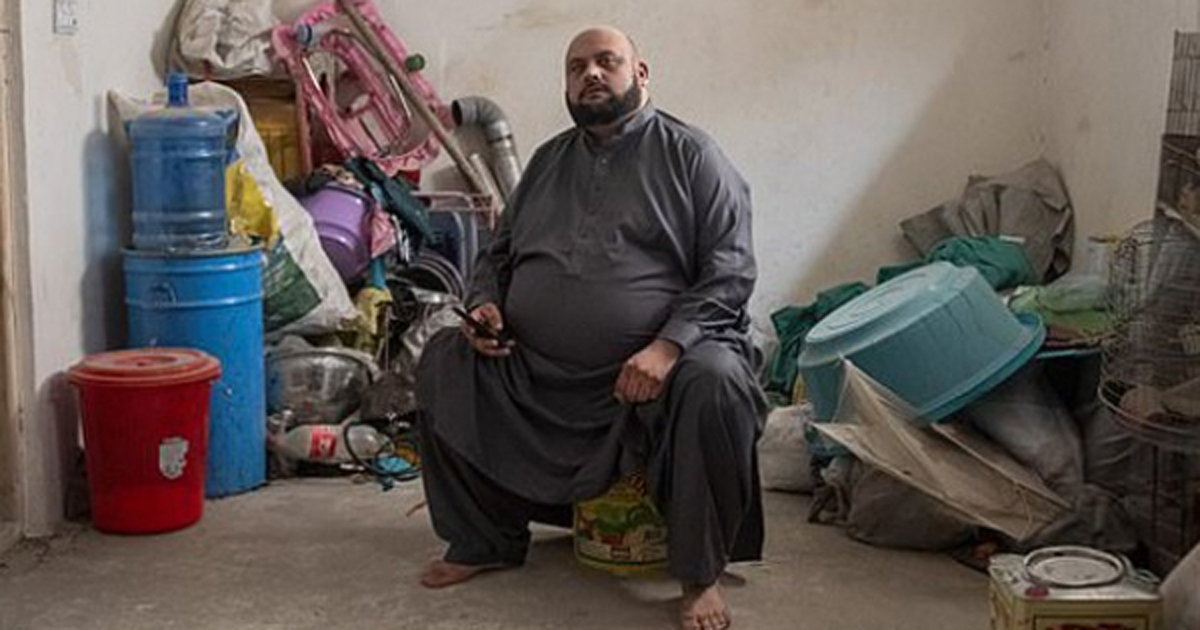 তালেবানের ভয়ে পালিয়ে বেড়াচ্ছেন ঘানির প্রহরী