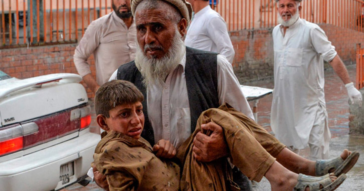 কান্দাহারে মসজিদে হামলায় নিহতের সংখ্যা বেড়ে ৩২