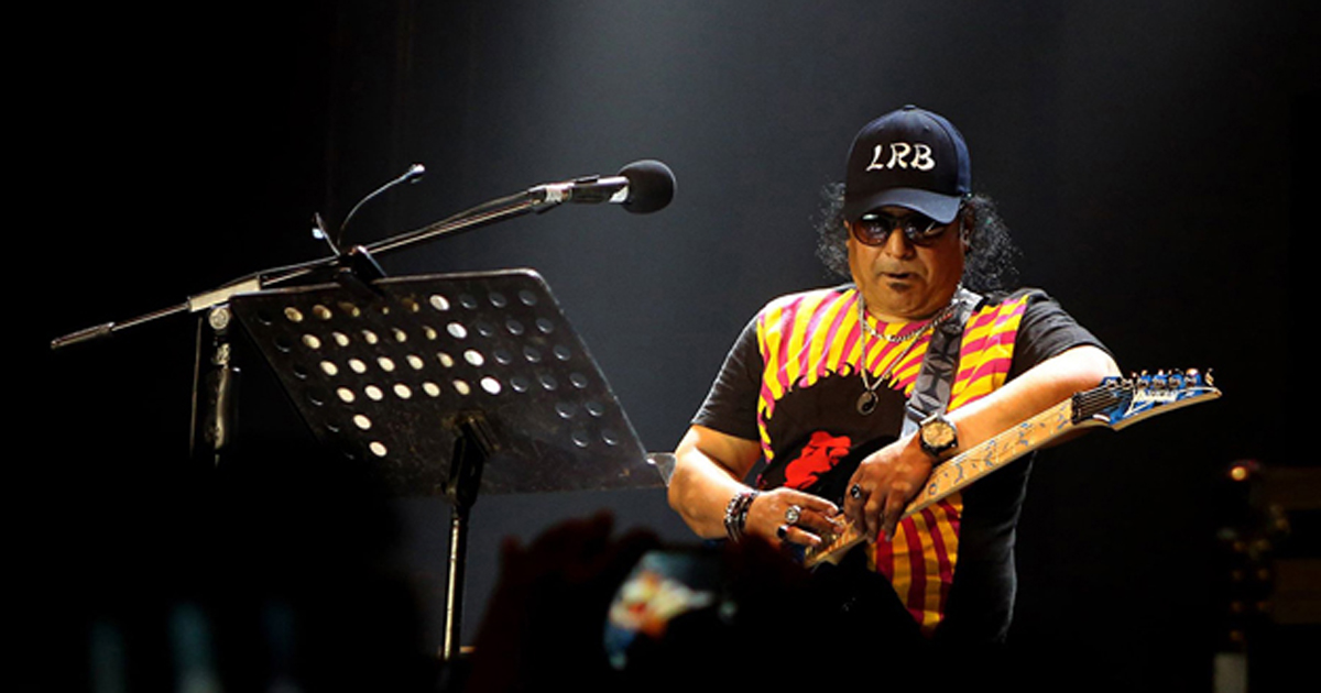 রুপালি গিটার ফেলে যাওয়ার ৩ বছর আজ