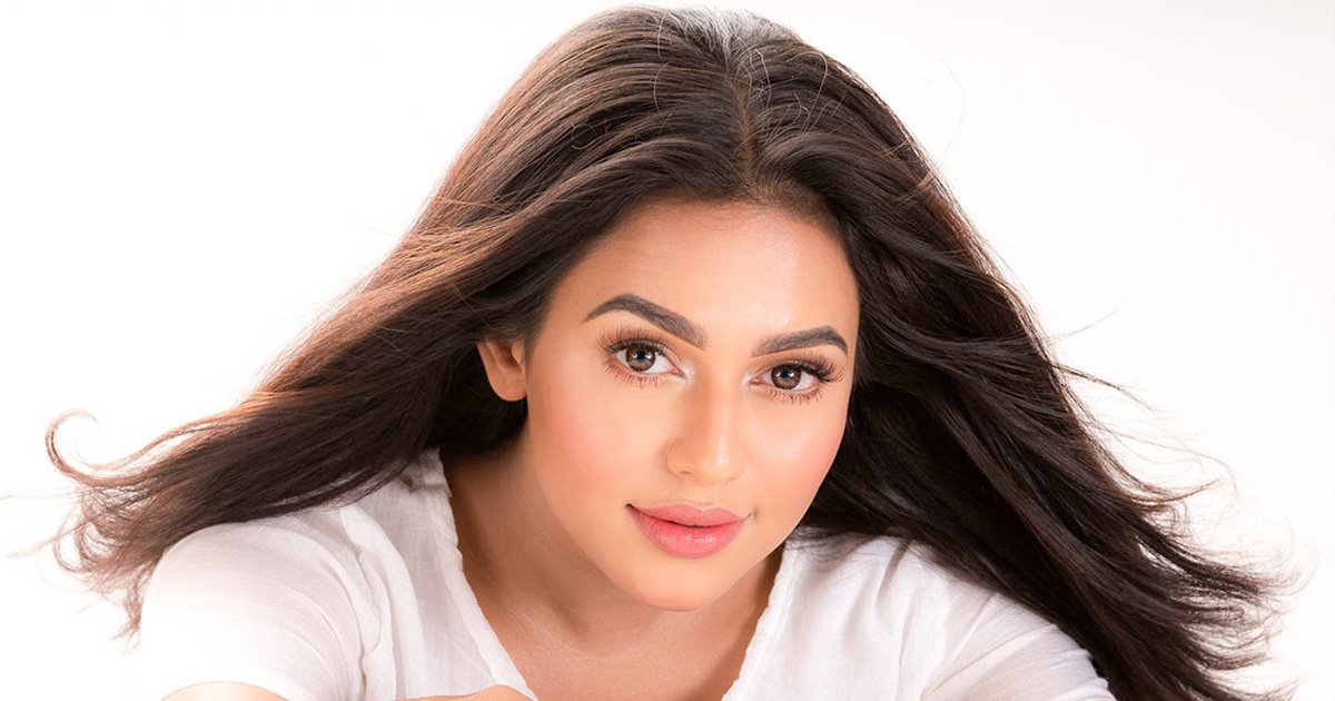 প্রতিটি গালির জন্য ১১ টাকা পান নুসরাত ফারিয়া!