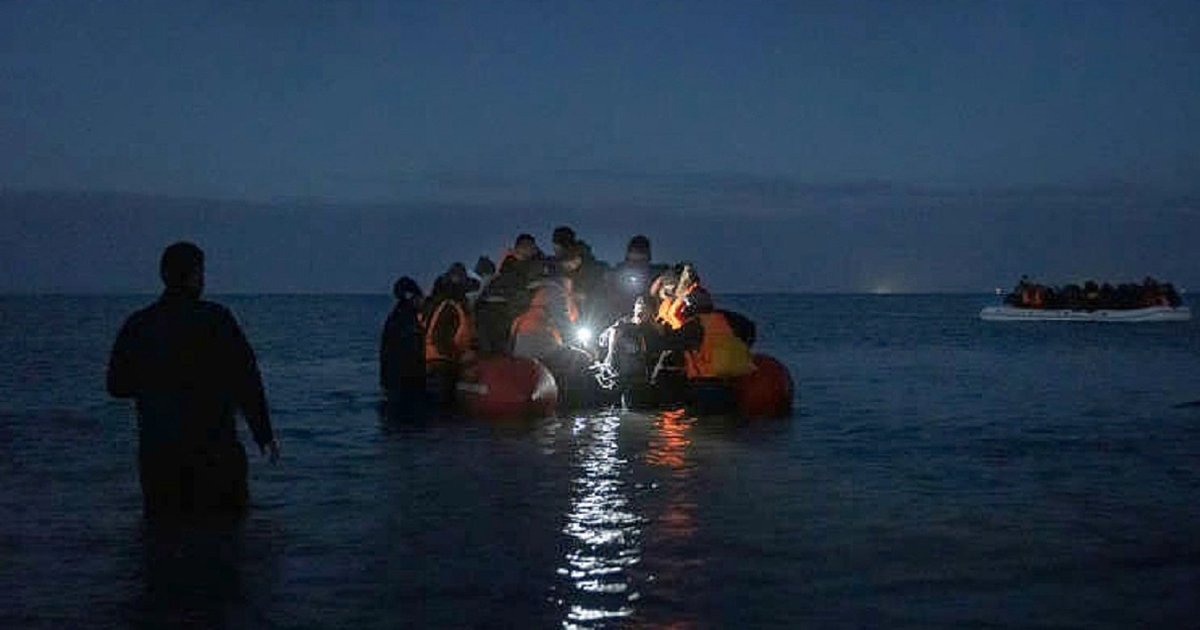 ফ্রান্সের উত্তরাঞ্চলীয় উপকূল থেকে ২১০ অভিবাসনপ্রত্যাশী উদ্ধার
