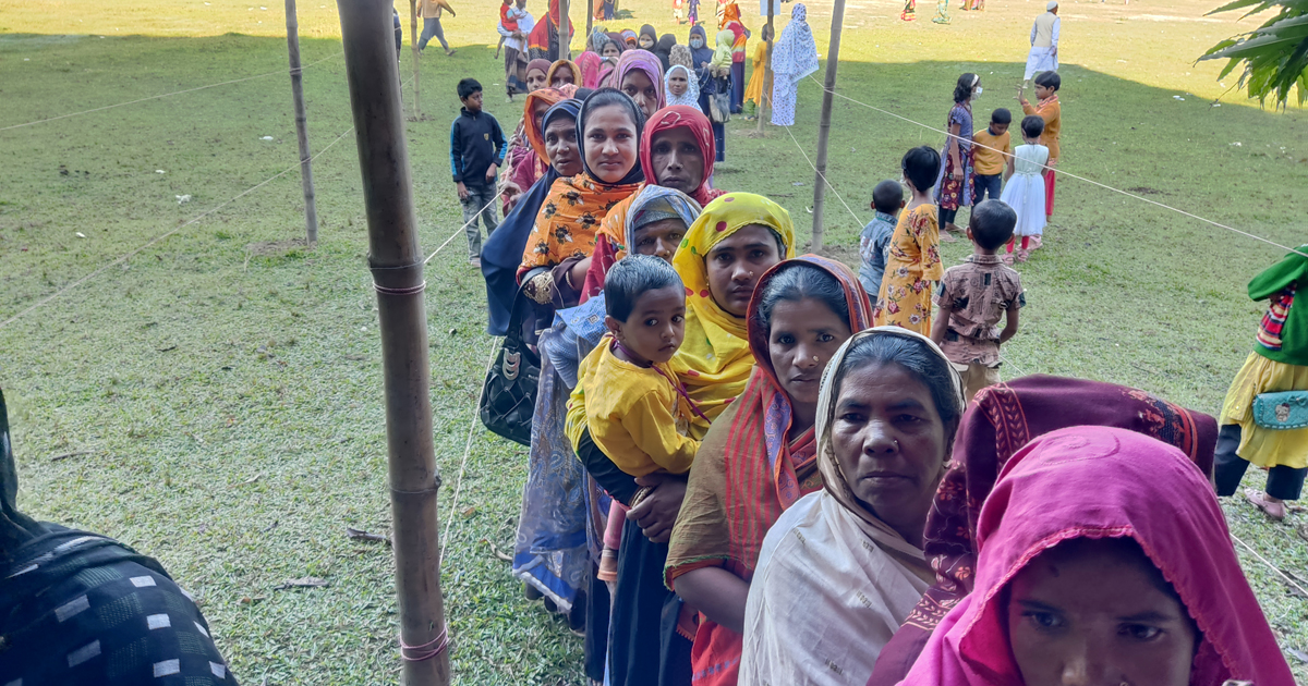 ঠাকুরগাঁওয়ে চলছে ভোট, শঙ্কায় স্বতন্ত্র প্রার্থীরা