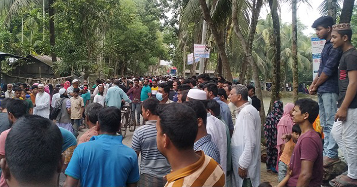 কাভার্ডভ্যানের ধাক্কায় দুই স্কুলছাত্রী নিহত