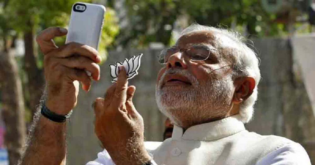 কোন ধরনের ফোন ব্যবহার করেন প্রধানমন্ত্রী নরেন্দ্র মোদি