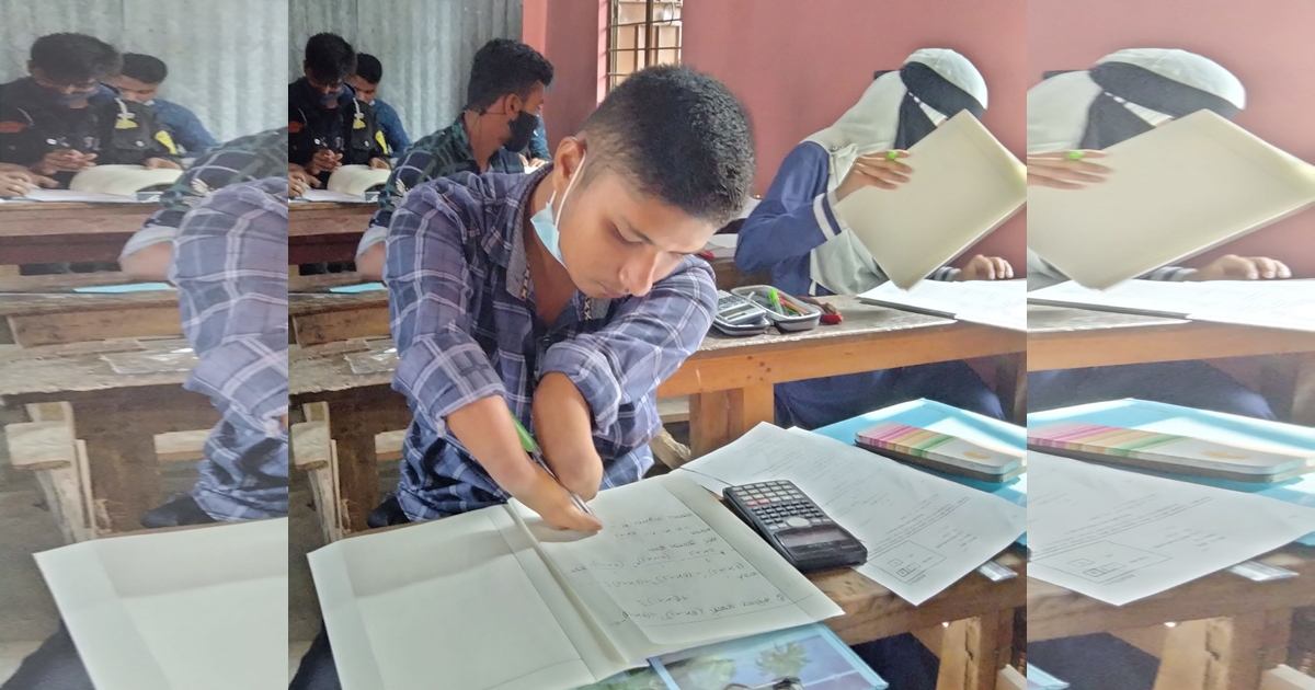 কব্জিবিহীন দুই হাত দিয়ে এসএসসি পরীক্ষা দিচ্ছেন মোবারক আলী