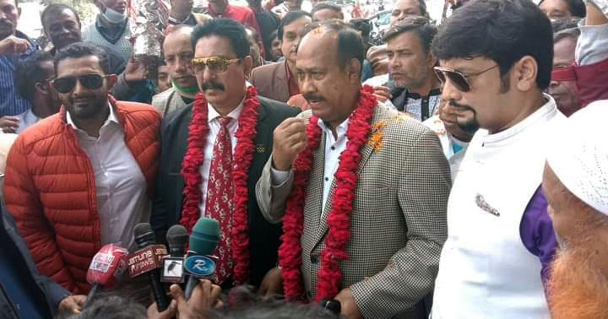 জাতীয় পার্টি সরকারের সঙ্গে নেই : চুন্নু