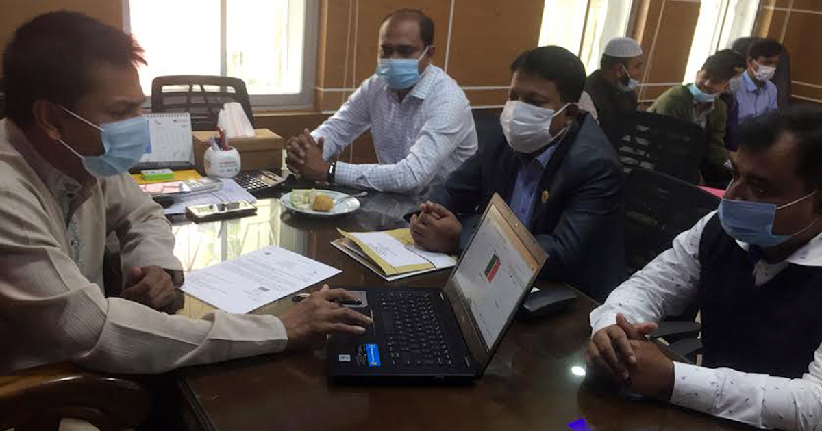 মাগুরায় আমন ধান ক্রয় : লাটারিতে কৃষক নির্বাচন