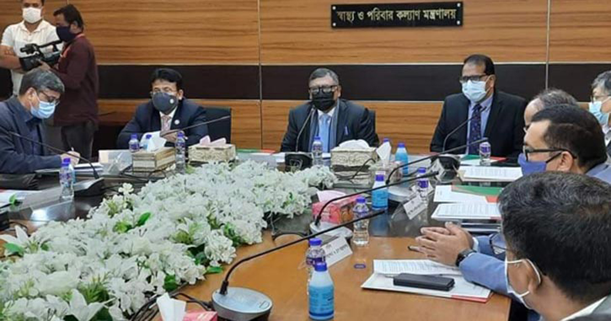 ‘ওমিক্রন’ রোধে করণীয় নির্ধারণে বৈঠকে ১৮ মন্ত্রণালয়