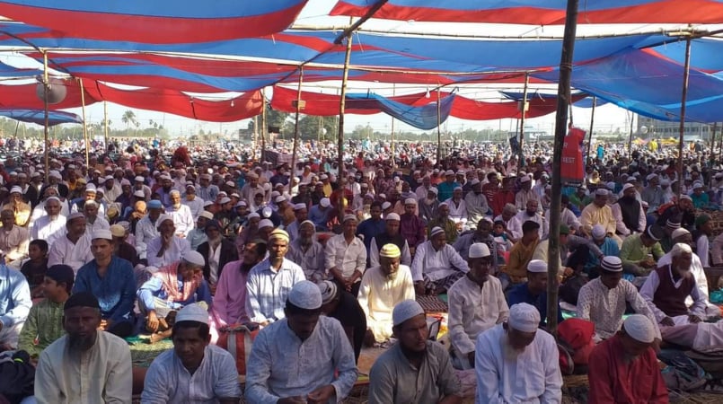 আখেরি মুনাজাতে শেষ হলো নীলফামারীর ইজতেমা