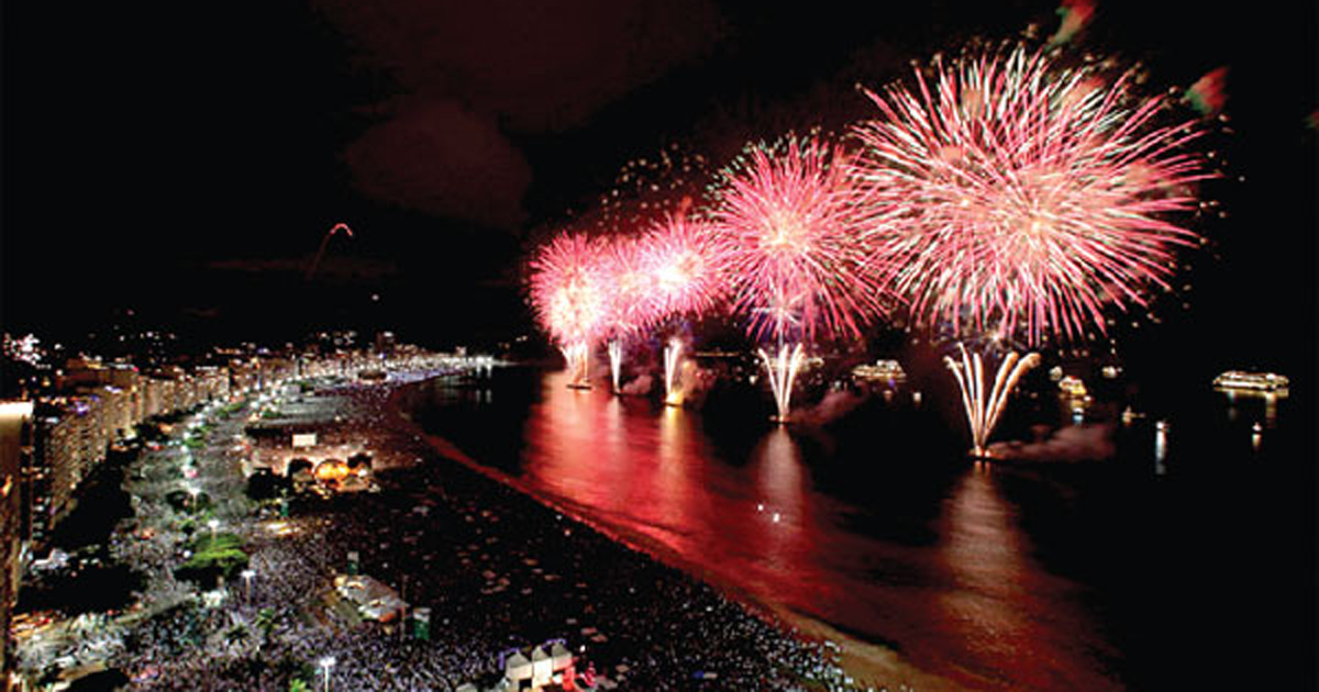 বড়দিন, থার্টিফার্স্ট নাইটের অনুষ্ঠান বাইরে নয়