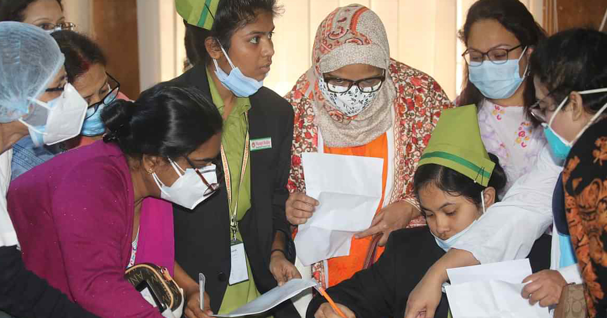 বুস্টার নিতে আগ্রহ থাকলেও ভোগান্তিতে পড়তে হয়েছে অনেককে