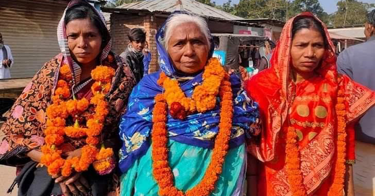 নাটোরে ৩ বোন ইউপি সদস্য নির্বাচিত