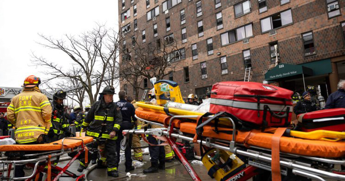 যুক্তরাষ্ট্রে আবাসিক ভবনে আগুন, ৯ শিশুসহ নিহত ১৯