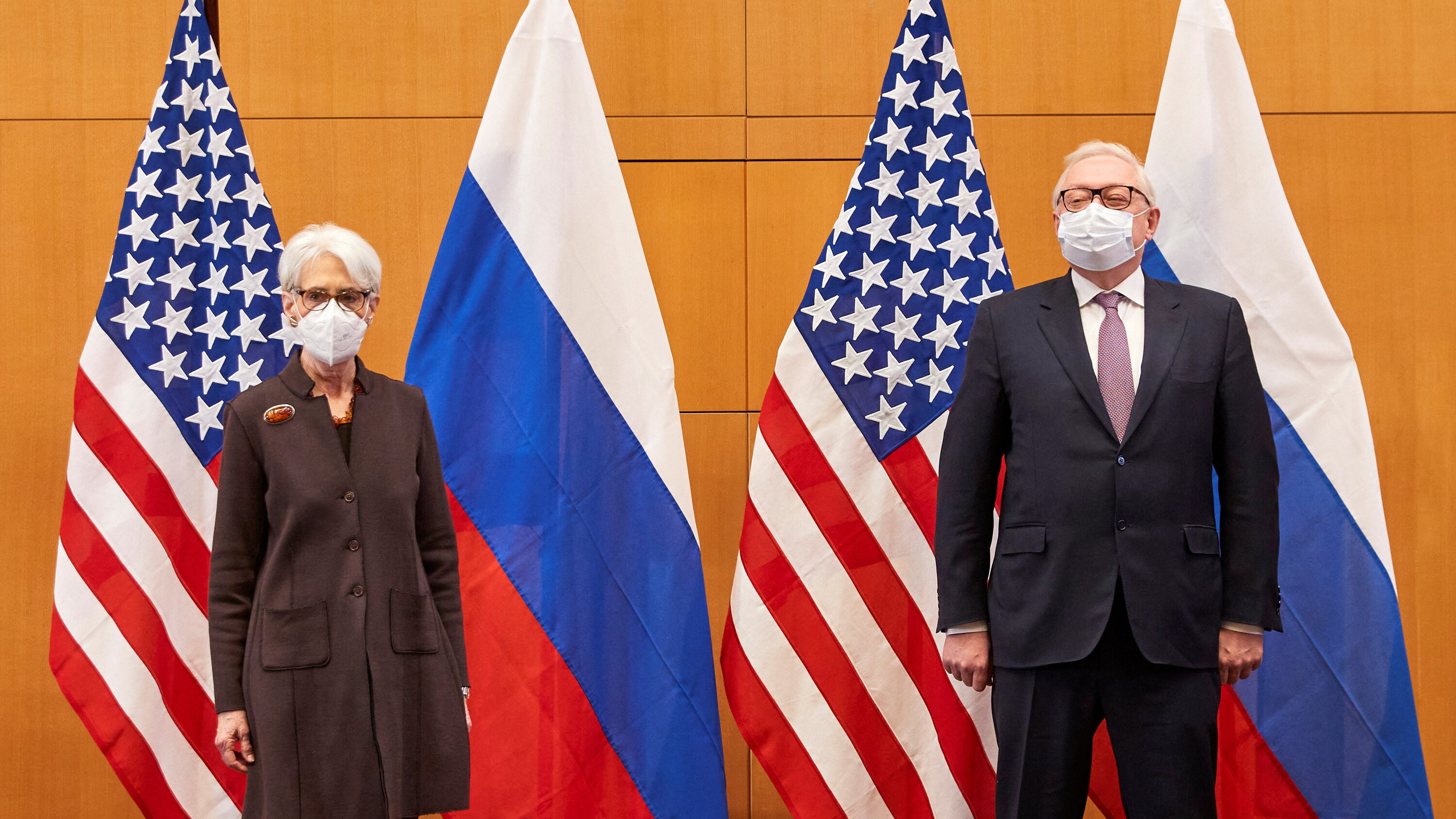 United States issues stern warning to Russia