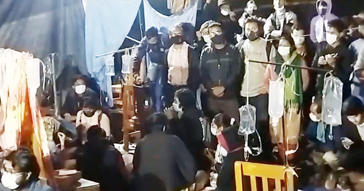 অনশন ভাঙতে সাধারণ শিক্ষার্থীদের অনুরোধ