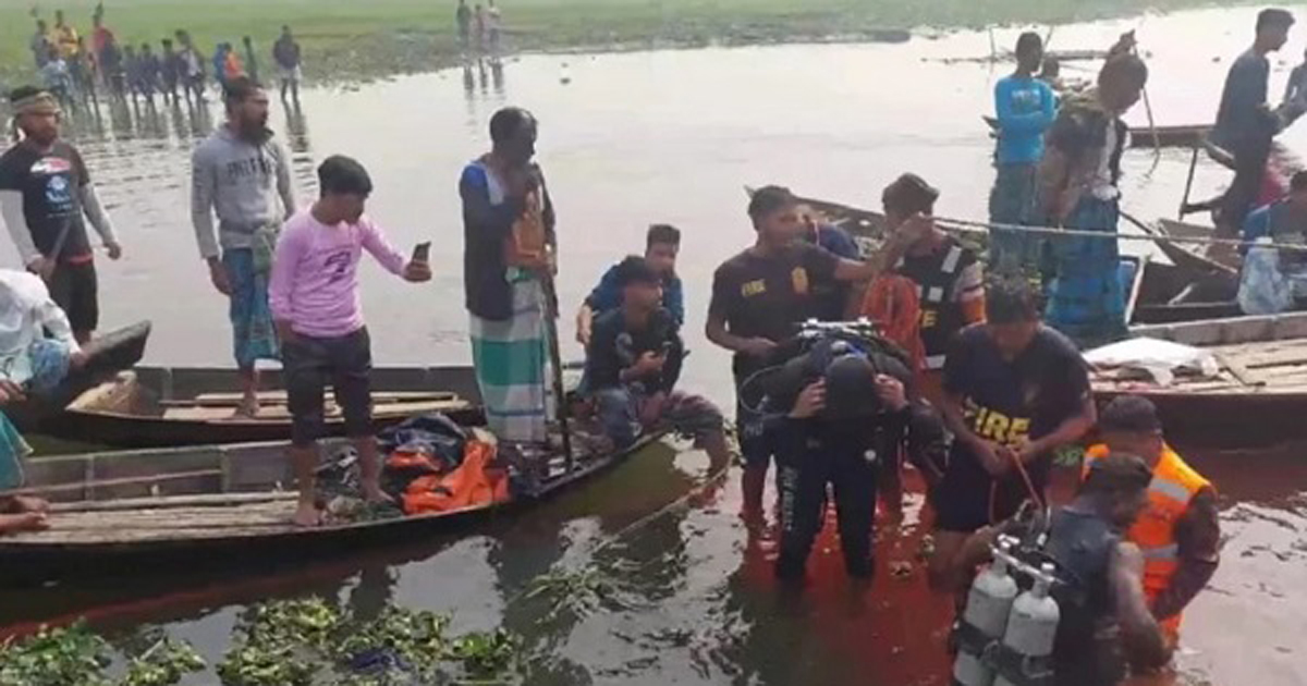 ডাকাতিয়ায় ট্রলারে বাল্কহেডের ধাক্কা, নিহত ৫