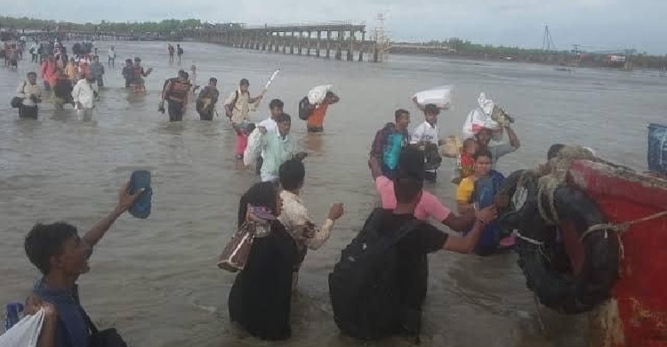 চট্টগ্রামের গুপ্তছড়া-কুমিরা নৌপথে দুর্ভোগ বন্ধের দাবি