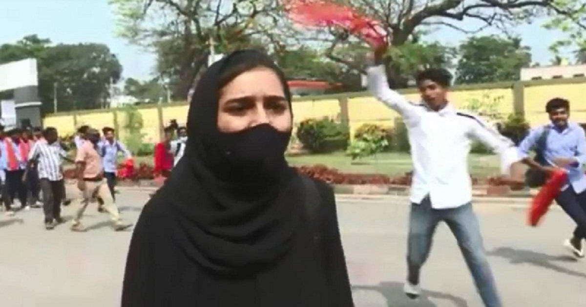 হিজাবের দাবিতে প্রতিবাদ জারি থাকবে: মুসকান