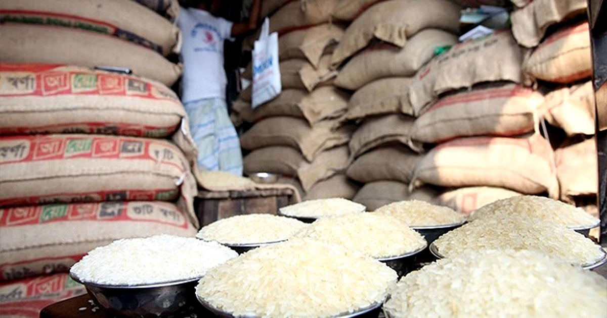 কুষ্টিয়ায় ধানের দাম কমলেও বেড়েই চলেছে চালের দাম