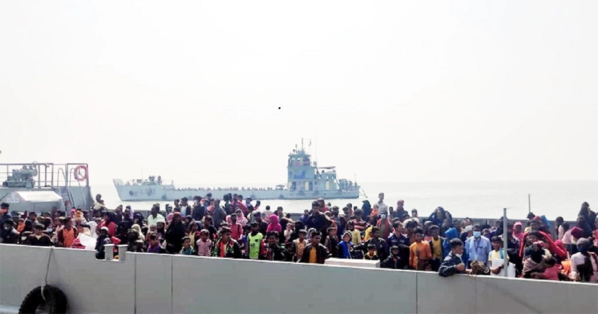 ভাসানচরে পৌঁছেছে আরও ১৬৫৪ রোহিঙ্গা