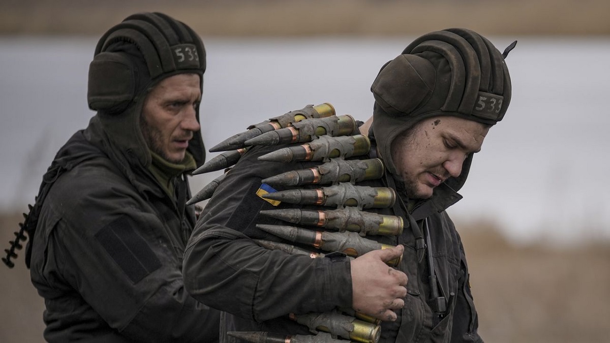 ইউক্রেনে অস্ত্র পাঠাচ্ছে বেলজিয়াম