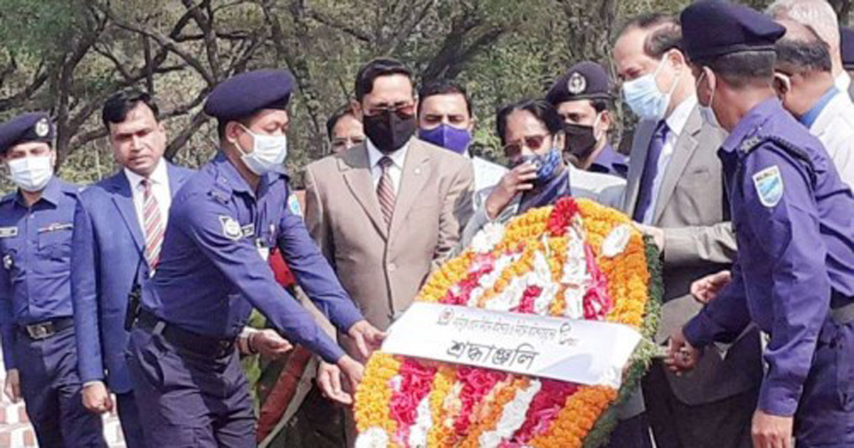 জাতীয় স্মৃতিসৌধে শ্রদ্ধা নতুন ইসির