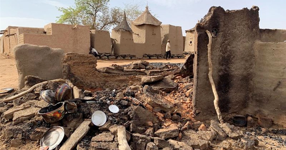 মালিতে সেনা-সন্ত্রাসী সংঘাতে ২৭ সেনাসহ নিহত ৯৭