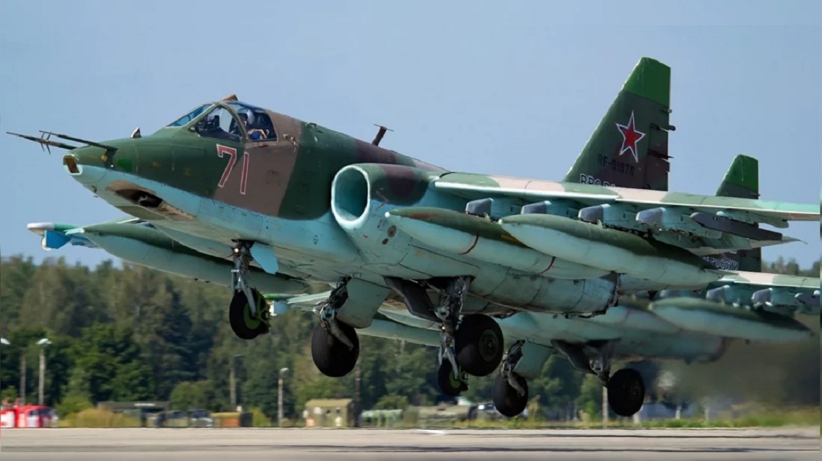 ইউক্রেনে সোভিয়েত আমলের যুদ্ধবিমান পাঠাতে পারে যুক্তরাষ্ট্র-পোল্যান্ড