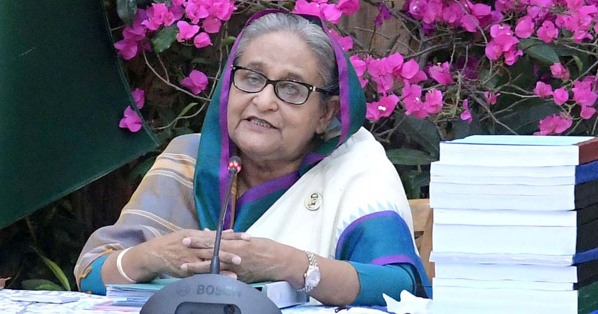 ভোজ্যতেল আমদানি কমিয়ে উৎপাদনের নির্দেশ প্রধানমন্ত্রীর