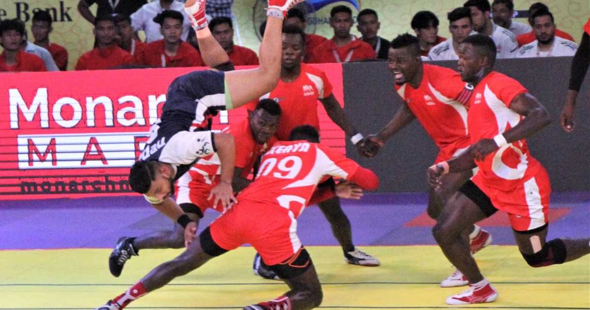 গ্রুপ চ্যাম্পিয়ন হয়ে সেমিফাইনালে কেনিয়া