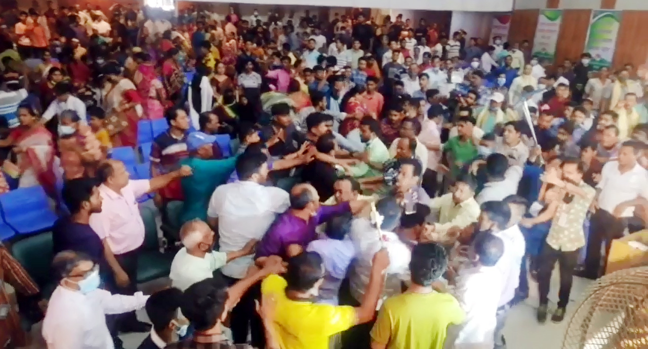 হিন্দু বৌদ্ধ খ্রিস্টান ঐক্য সম্মেলনে সংঘর্ষে আহত-৯