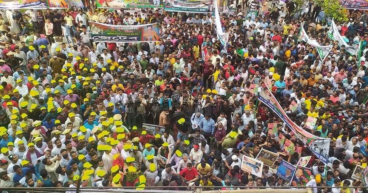 নয়াপল্টনে জড়ো হচ্ছেন বিএনপির নেতাকর্মীরা, যান চলাচল বন্ধ