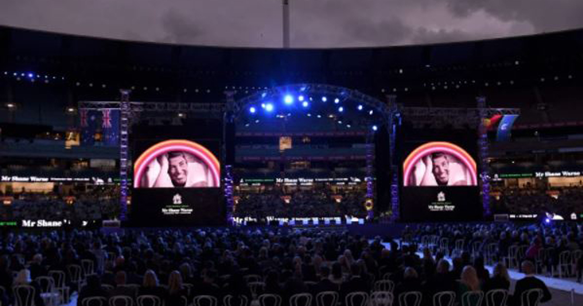 শ্রদ্ধা-ভালোবাসায় স্পিন জাদুকরের চিরবিদায়