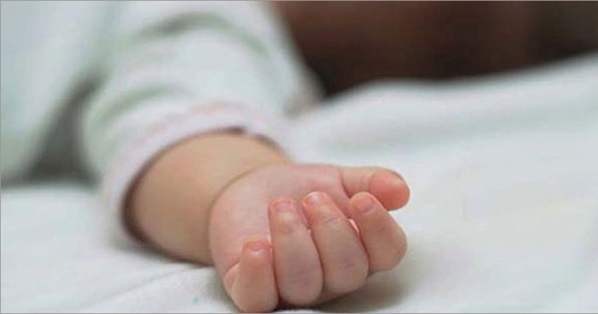 ময়লার স্তূপে পড়েছিল নবজাতকের মরদেহ