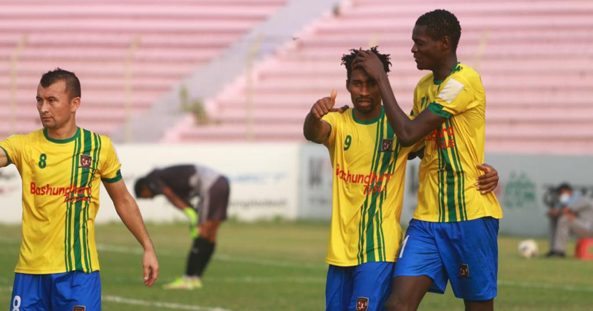 ম্যাথিউয়ের হ্যাটট্রিকে বড় জয় শেখ জামালের