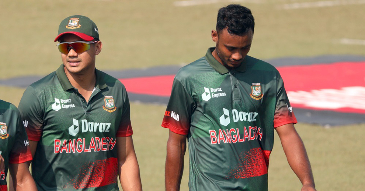 দ্বিতীয় টেস্টের আগে দেশে ফিরলেন তাসকিন-শরীফুল