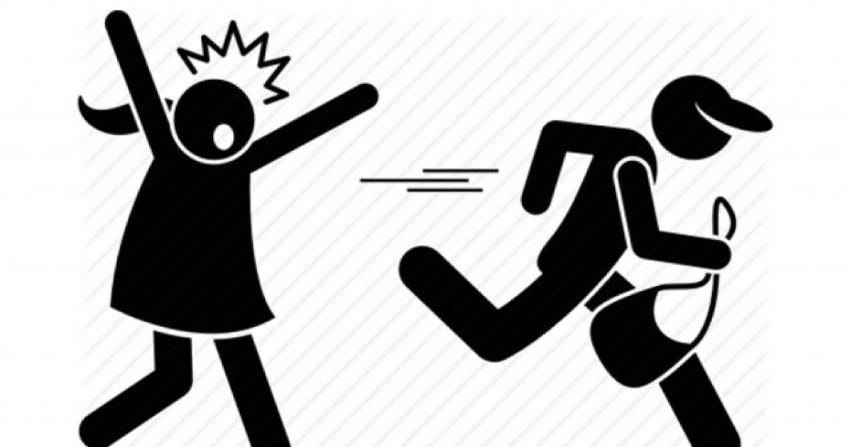 জুতা কিনতে গিয়ে খোয়ালেন ২৩ লাখ টাকা