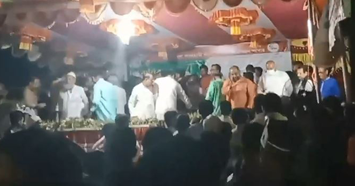 কালিহাতীতে আ.লীগের সম্মেলনে মারামারি ও ভাঙচুর