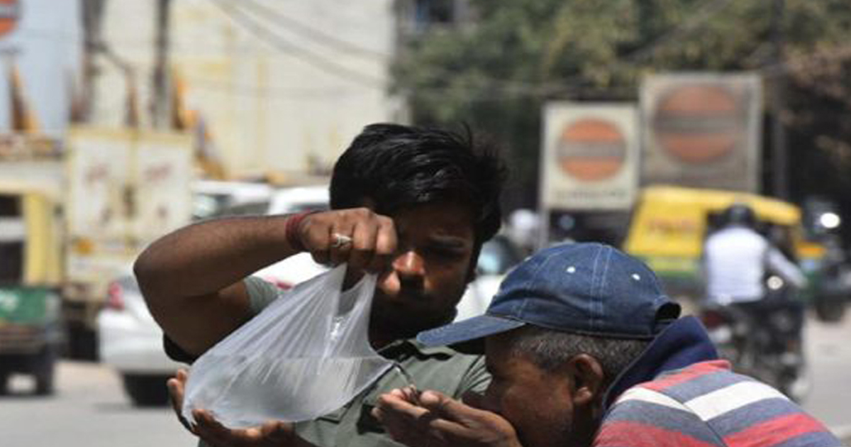 ৪৯ ডিগ্রি তাপমাত্রায় পুড়ছে দিল্লি